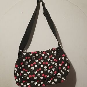 Black Skull and Heart Pattern Shoulder Tote Bag